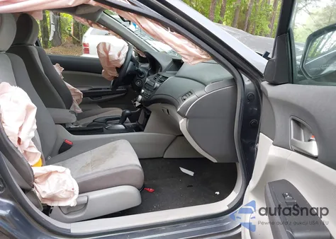 2010 Honda Accord 2.4 Lx from USA, damaged, VIN 1HGCP2F39AA105073